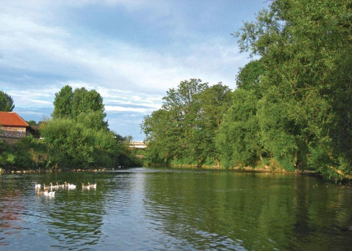 Hotel Weir Country Park Holtby Exteriér fotografie